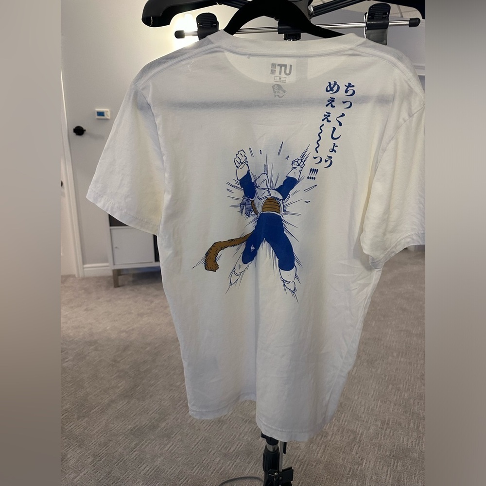 50th Anniversary VEGETA DRAGON BALL UNIQLO Limited Edition - Picture 11 of 11